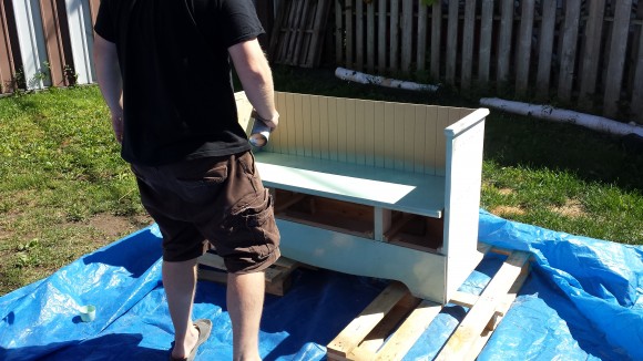 from ugly old dresser to pretty vintage bench!