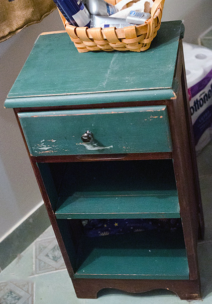 ugly green night stand before